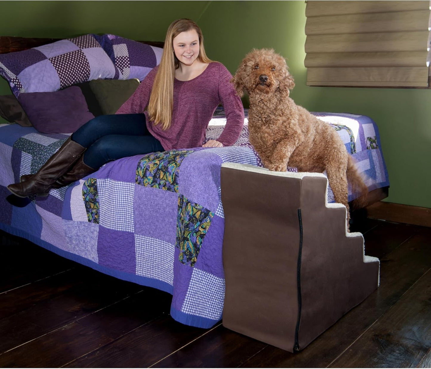 Pet Gear Easy Step IV Pet Stairs, 4 Step for Cats/Dogs, Removable Washable Carpet Treads, for Pets Up to 150lbs, No Tools Required, Available in 9 Colors, Espresso/Cream Soft Step