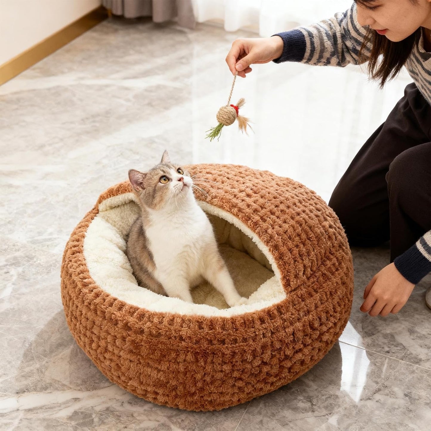Hooded Calming Cat Cave - Hooded Kitten Bed, Cat Tent for Home Bedroom Balcony, Pet Bed with Thick Padding, Pet Sleeping House, Cave Cushion for Indoor Shelter Living Room Apartment