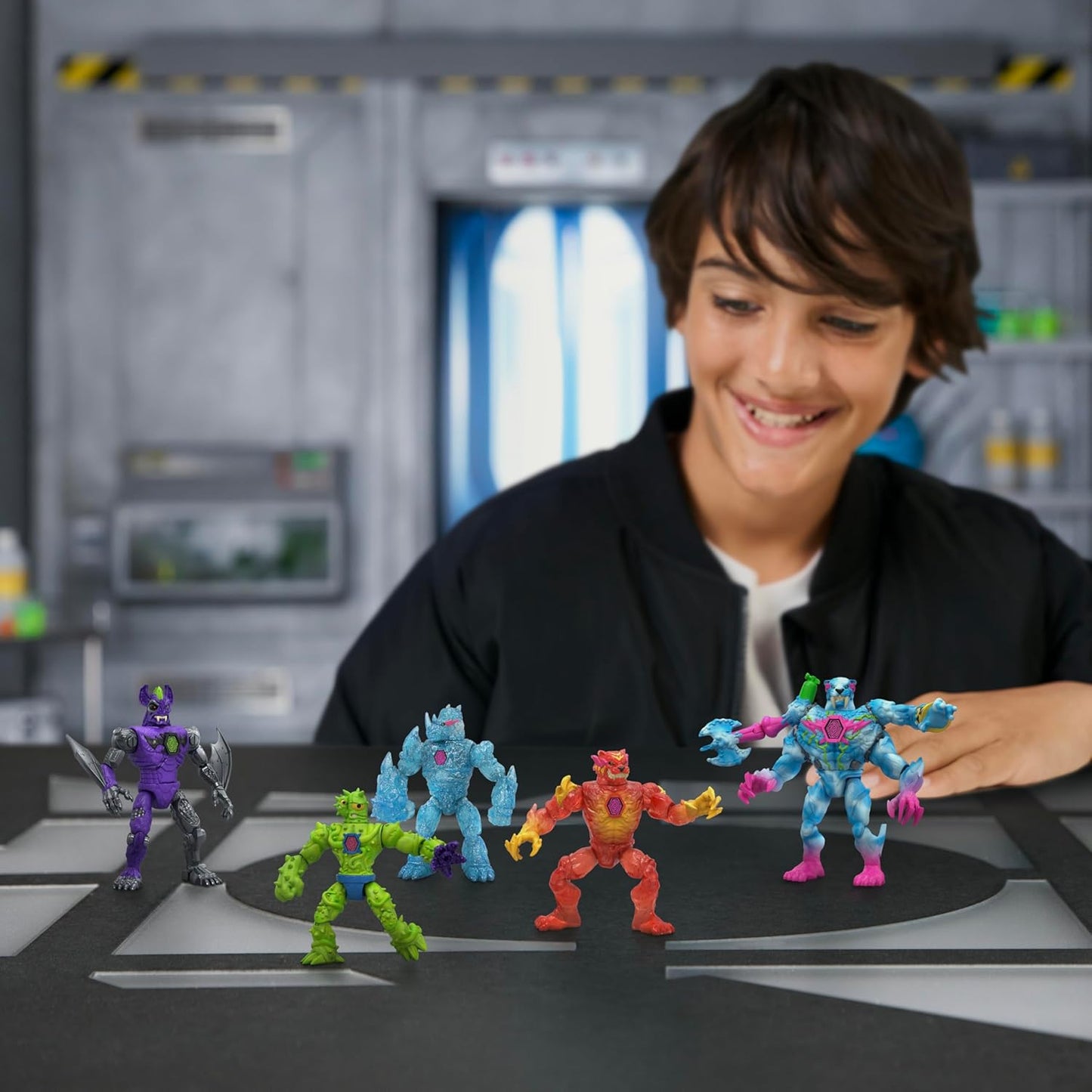 MrBeast Lab Hybrids Mega Pack, Reveal Different Hybrid Parts to Create 5 Mix & Match Action Figures, Including a Mega Torso Panther Experiment to Reveal Hybrid's Real Colors, Collect 30+ Beasts