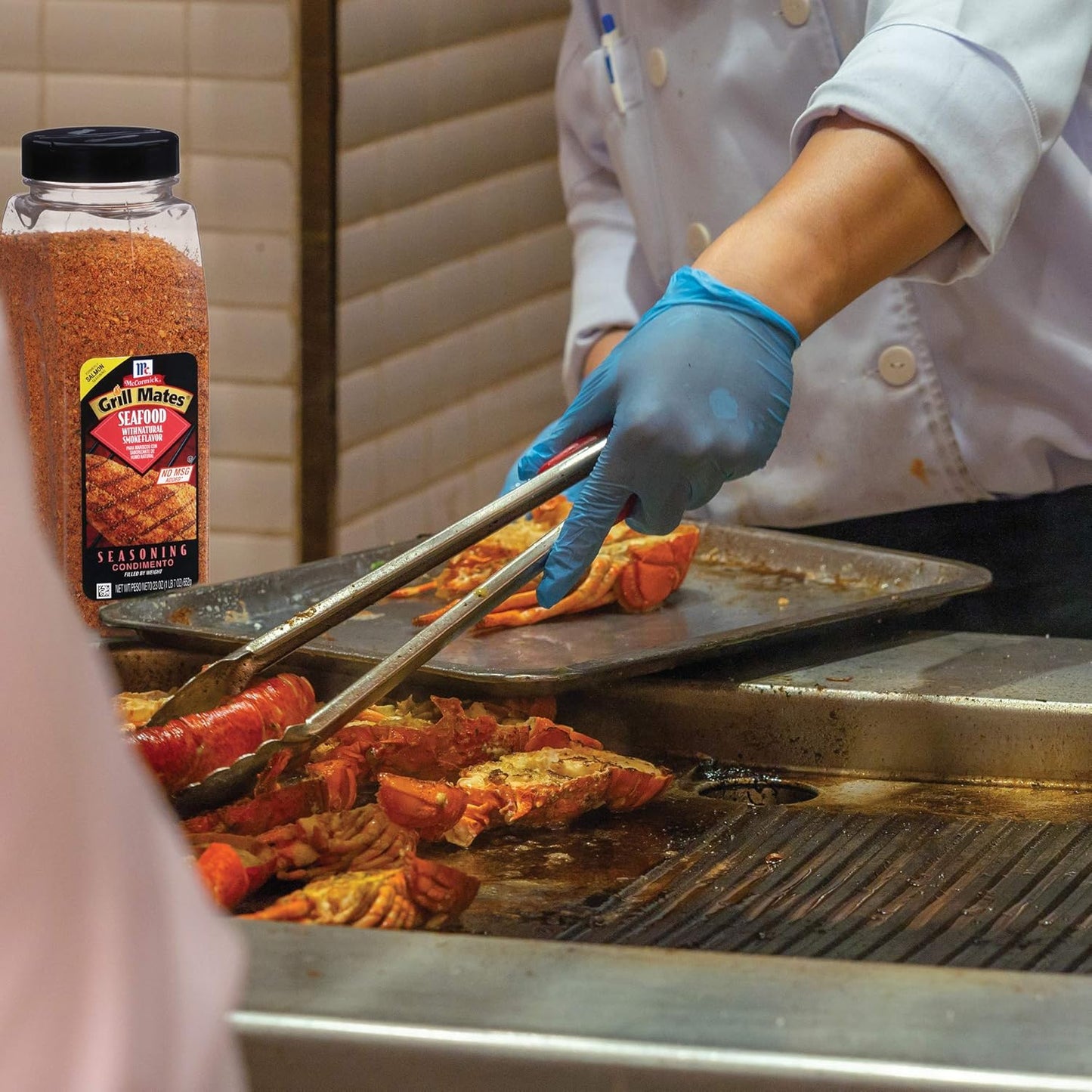 McCormick Grill Mates Seafood Seasoning, 23 oz - One 23 Ounce Container of Fish Seasoning, Enhancing Flavor of Seafood, Beef, Poultry, Vegetable Dishes and More