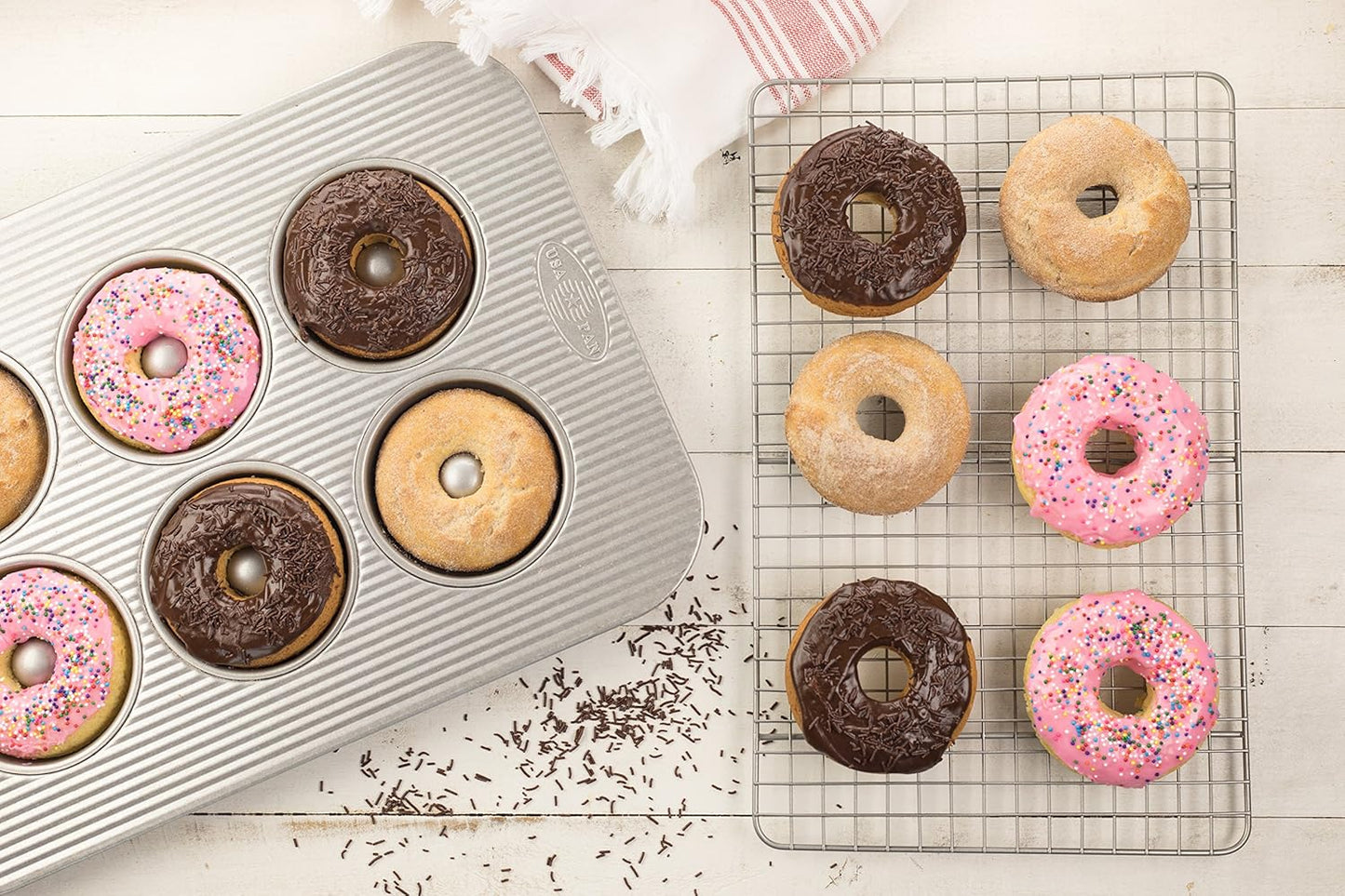 USA Pan Bakeware Aluminized Steel Donut Pan, 6-Well