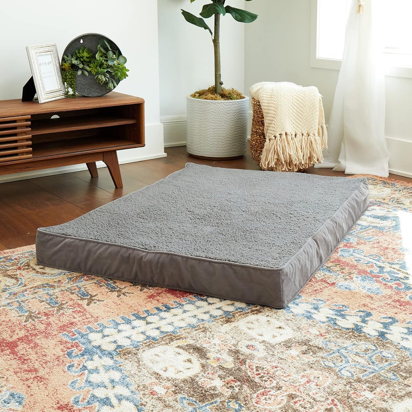 South Pine Porch Ollie Orthopedic Reversible Rectangle Microfiber and Sherpa Foam Dog Bed with Removable, Machine-Washable Cover, Gray, Large (48 in. x 36 in.)
