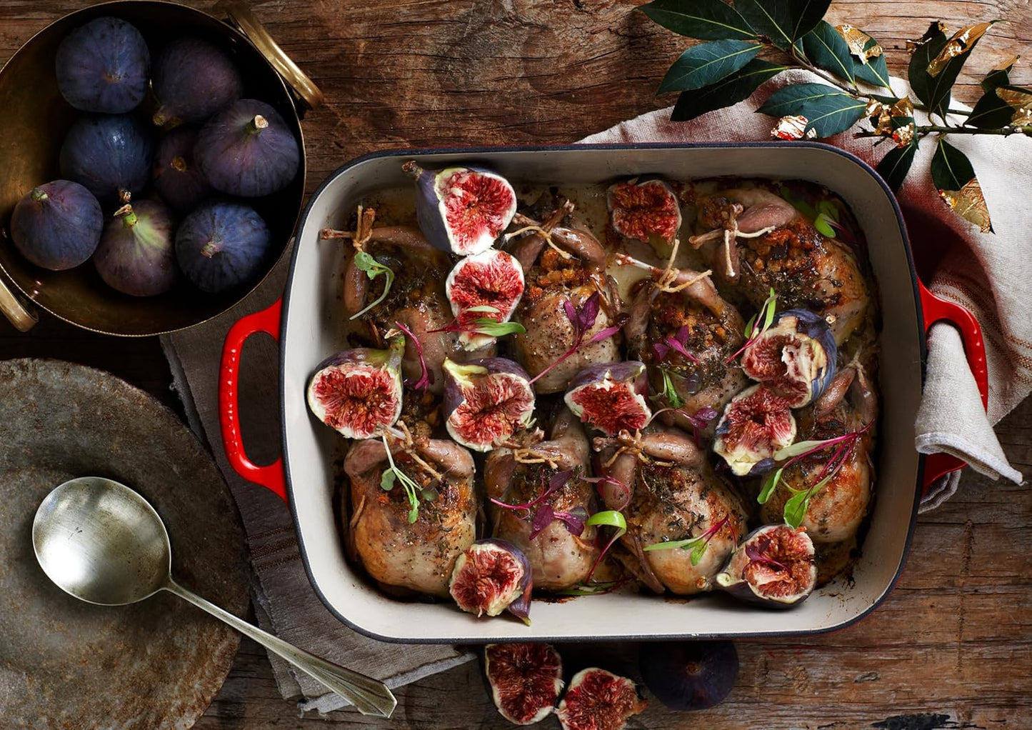 Le Creuset Enameled Cast Iron Signature Rectangular Roaster, 5.25 qt. (9.8" x 13"), Cerise