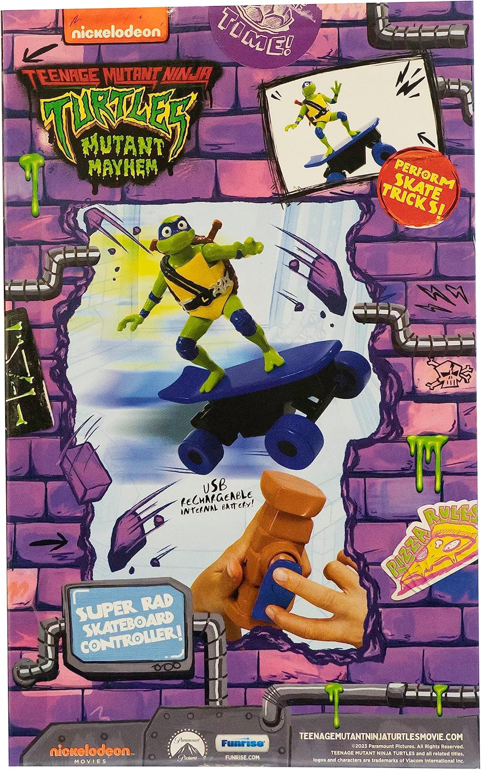 Teenage Mutant Ninja Turtles Toy, Leonardo Half Pipe RC Skate Vehicle, 2.4 GHz Skateboard Controller, Mutant Mayhem TMNT Remote Control Toy for Kids, Ages 3+