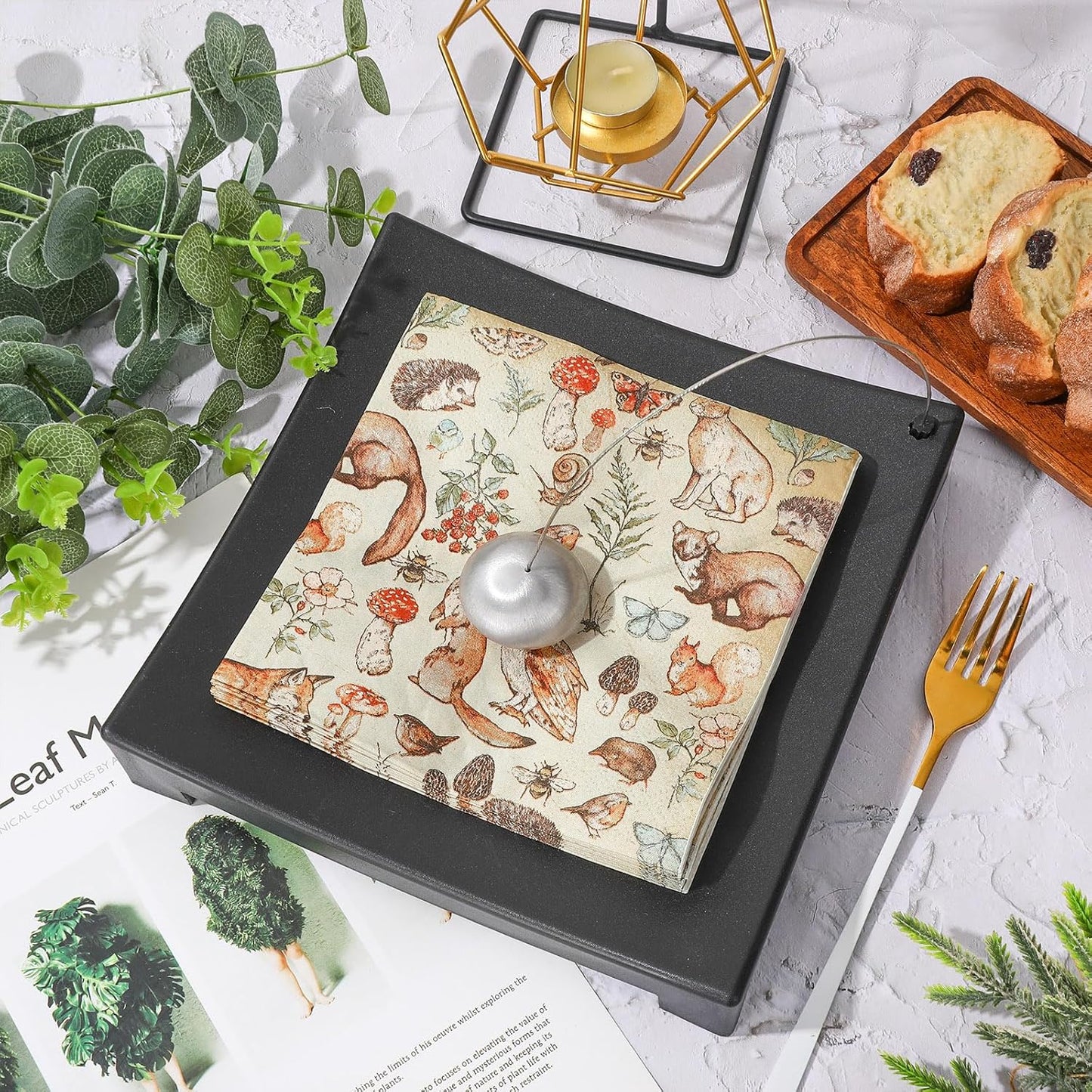 100Pcs Vintage Animal Paper Napkins Fox Squirrel Rabbit Mushroom Luncheon Napkins Dinner Hand Napkin for Farmhouse Home Party Supplies Table Decor