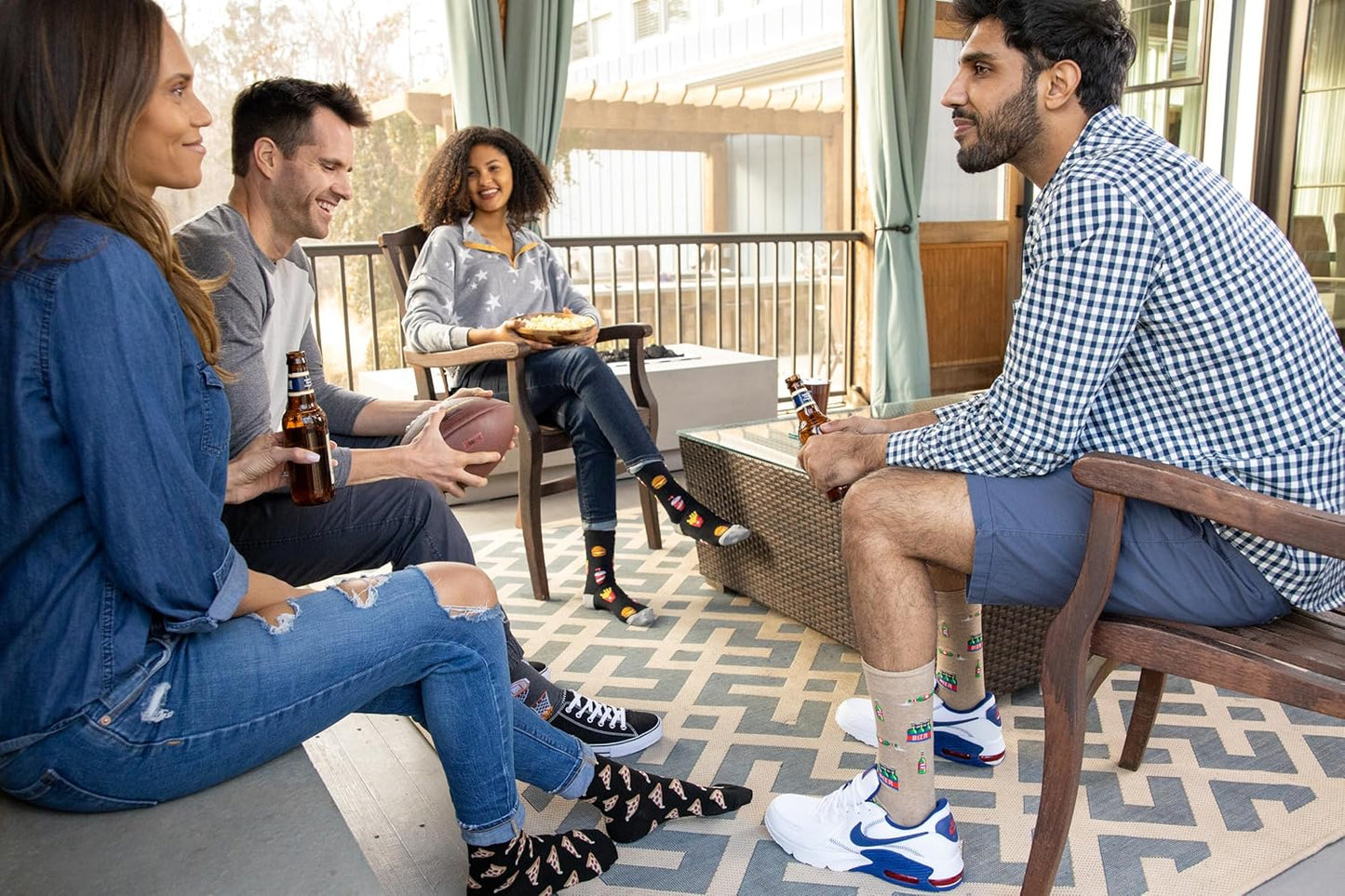 Hot Sox womens Fun Dog Lovers Crew Socks - 1 Pair Pack - Cool & Cute Wordplay Novelty Fashion Gifts