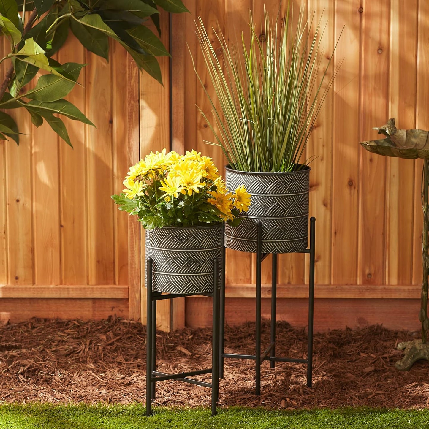 DII Bucket Plant Stand Set Indoor/Outdoor, Large, 9x9x24; Small, 8x8x19.5, Deco Waves, 2 Piece