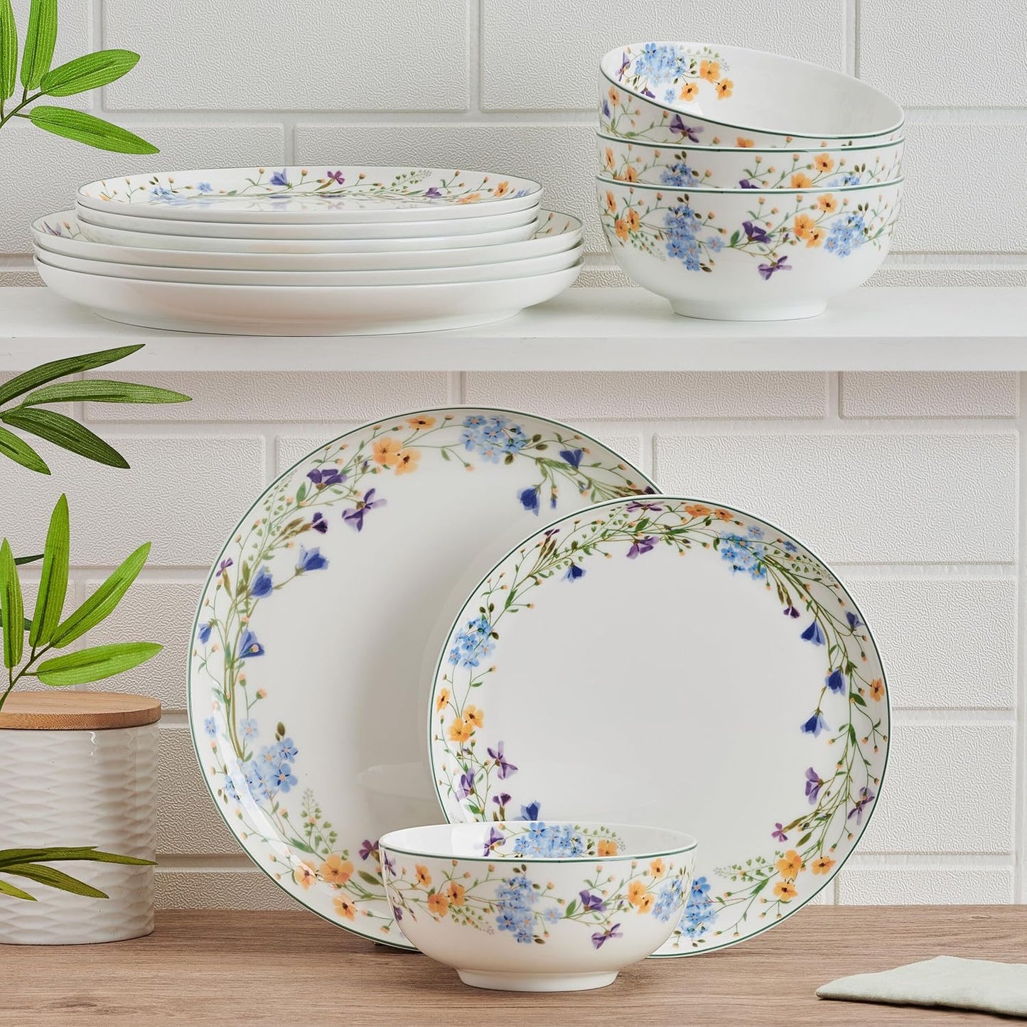 Mikasa Quinn Lightweight Bone China 12 Piece Dinnerware Plate Bowl Set, Service for 4