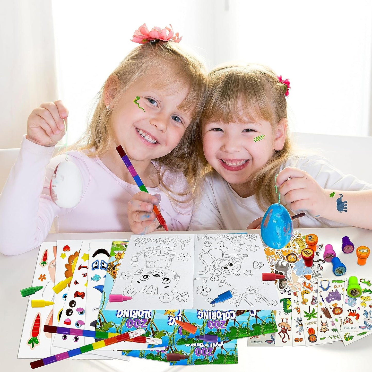 Cinrobiye 220 Pcs Jungle Safari Party Favors Bulk, Zoo World Wild Animal Party Supplies Coloring Books Stacking Crayons Stampers Goodie Bag Fillers, Safari Birthday Classroom Rewards Prizes